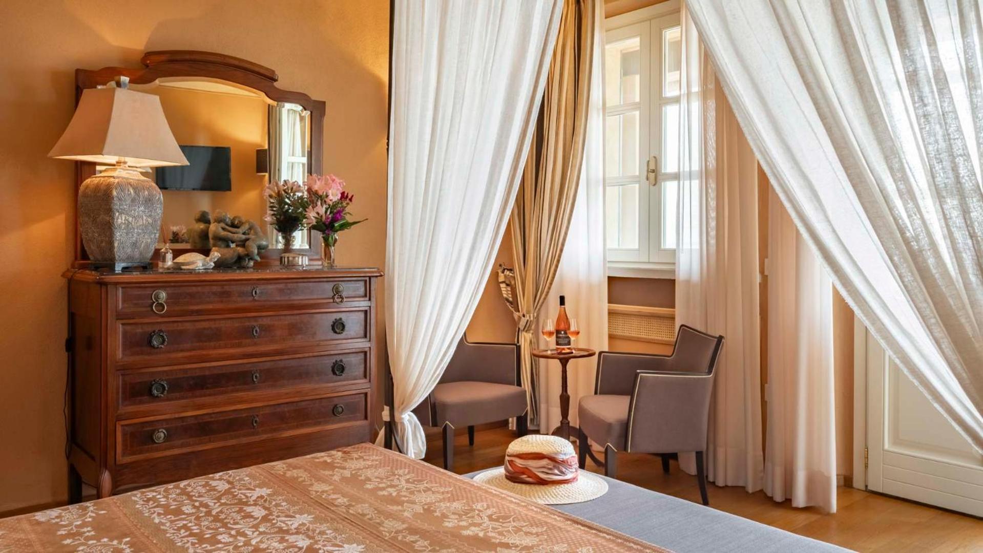 Tenuta Il Sassone - Wine&Food マッサ・マリッティマ エクステリア 写真